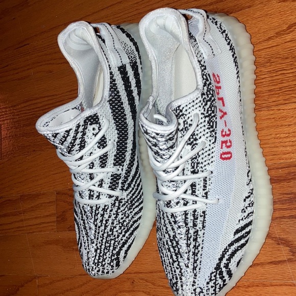 Yeezy boost 350 zebra - Picture 3 of 5